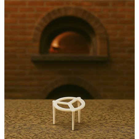 Reusable white PP pizza saver for protecting pizzas during transport