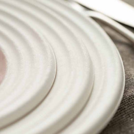 Sugarcane Plate Premium Wave White Ø18cm (600 Units) 