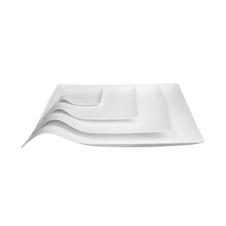 Sugarcane Plate Wasara Biodegradable "Kaku" M 15x15x2,6 cm (200 Units)