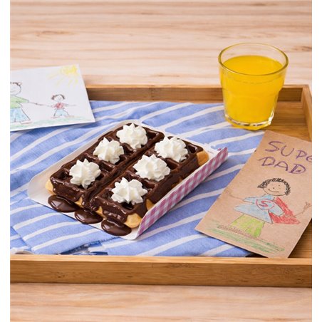 Pink cardboard tray for waffles, crepes and pastry products